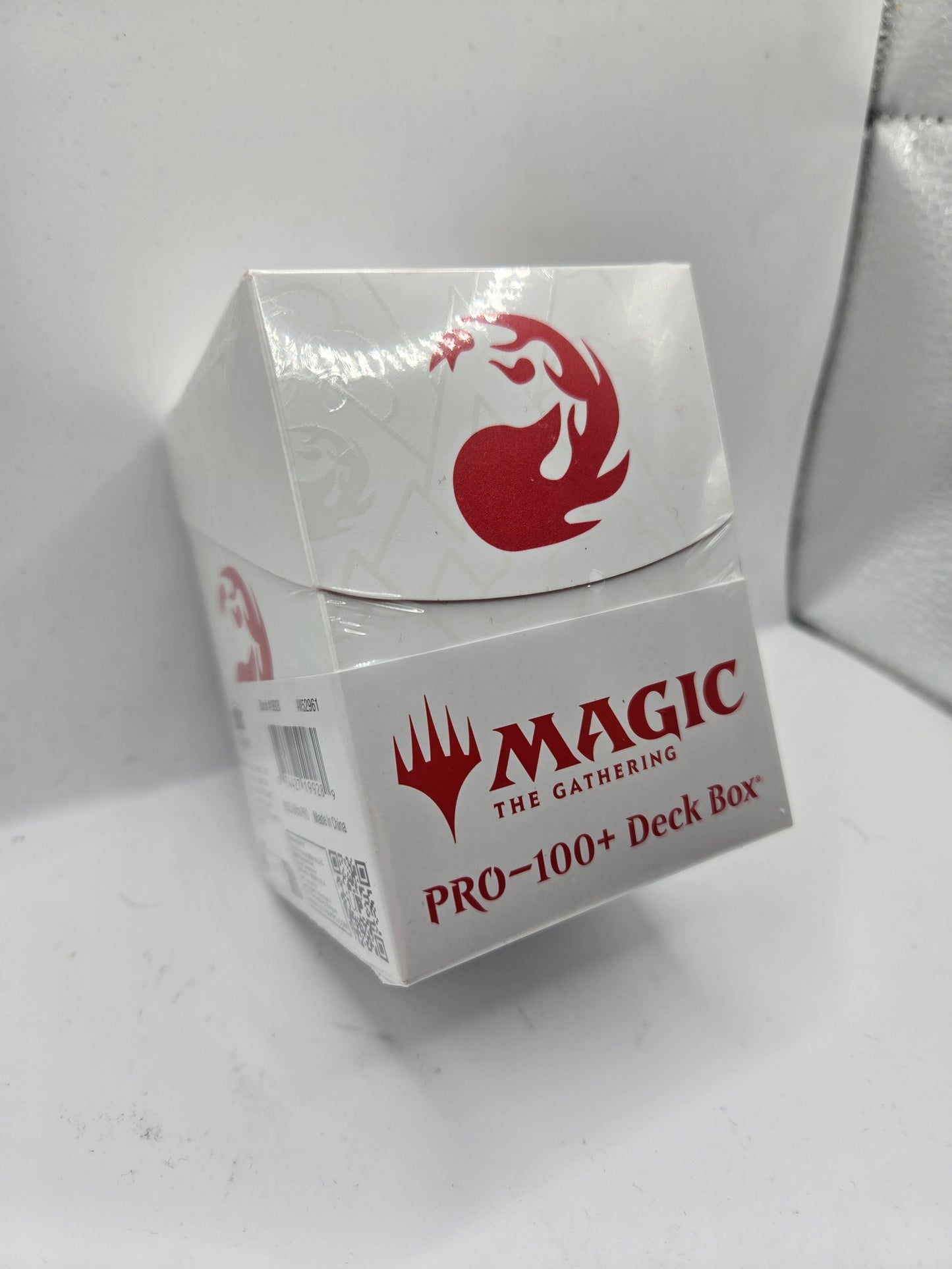 Ultra Pro - Magic: The Gathering - 100+ Deck Box - The Mountain - Mana 8