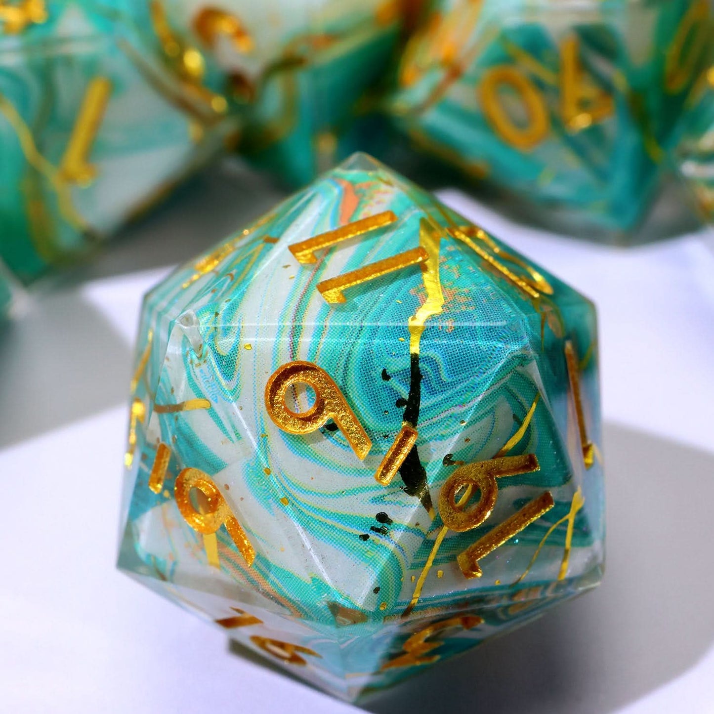 Wavesinger | Sharp Edge Dice | Resin | 7 Piece Set