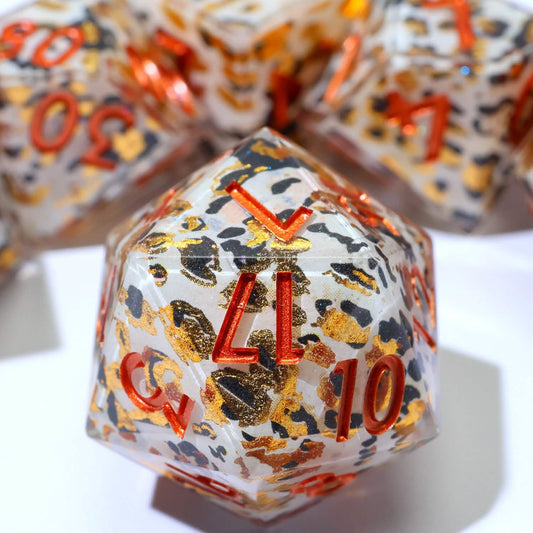 Snowscale | Sharp Edge Dice | Resin | 7 Piece Set