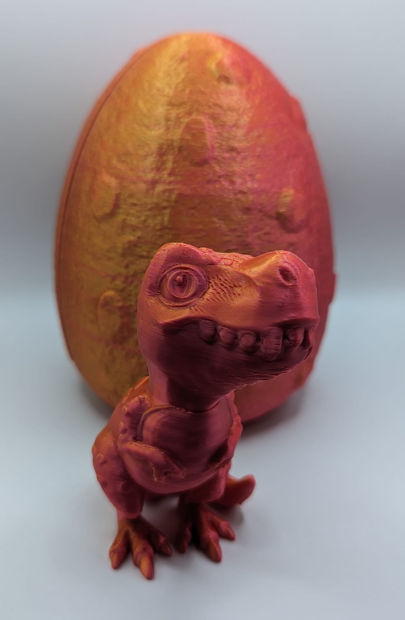 Dinosaur Egg with Dinosaur inside! - 3D Printed