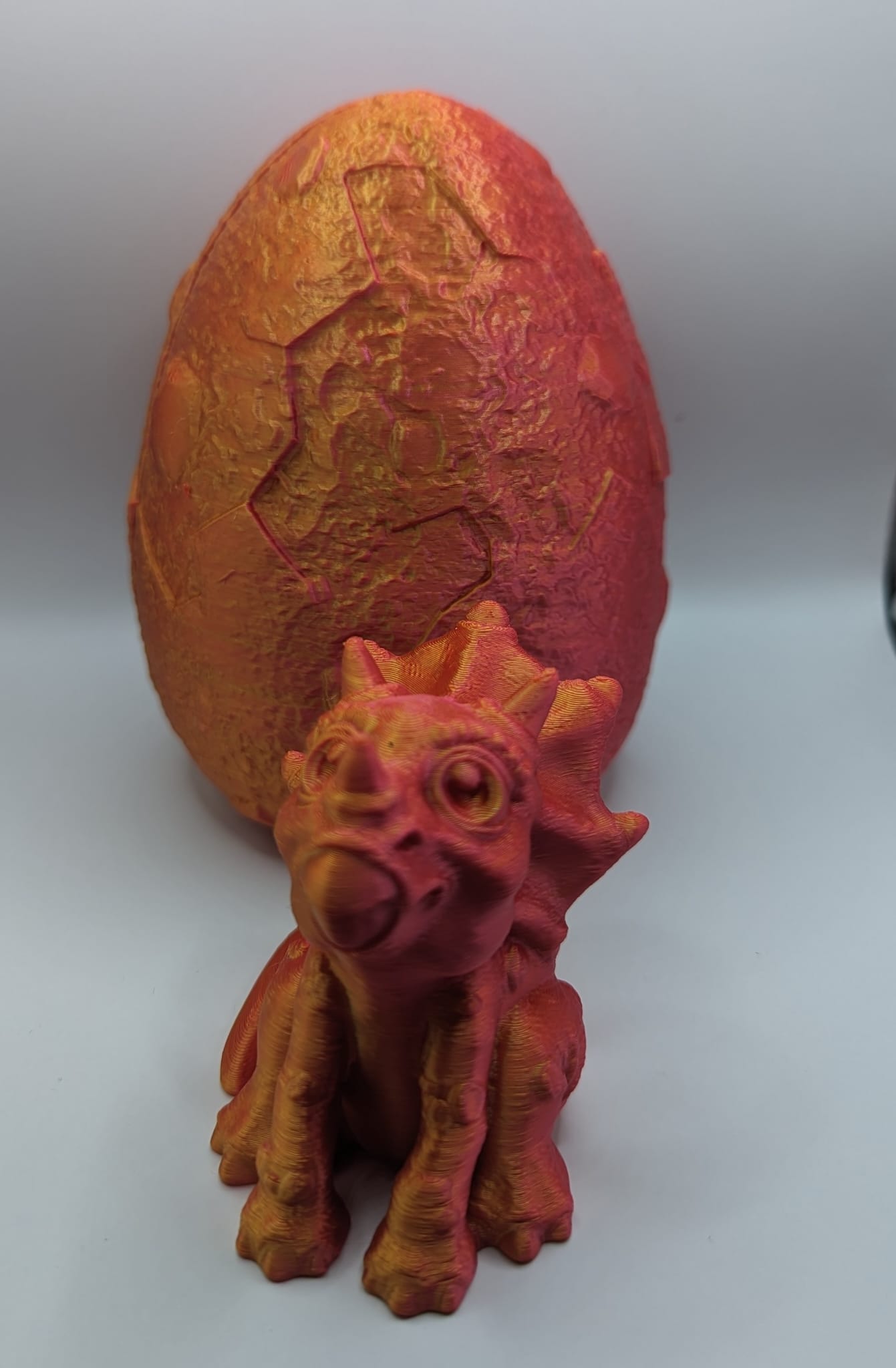 Dinosaur Egg with Dinosaur inside! - 3D Printed