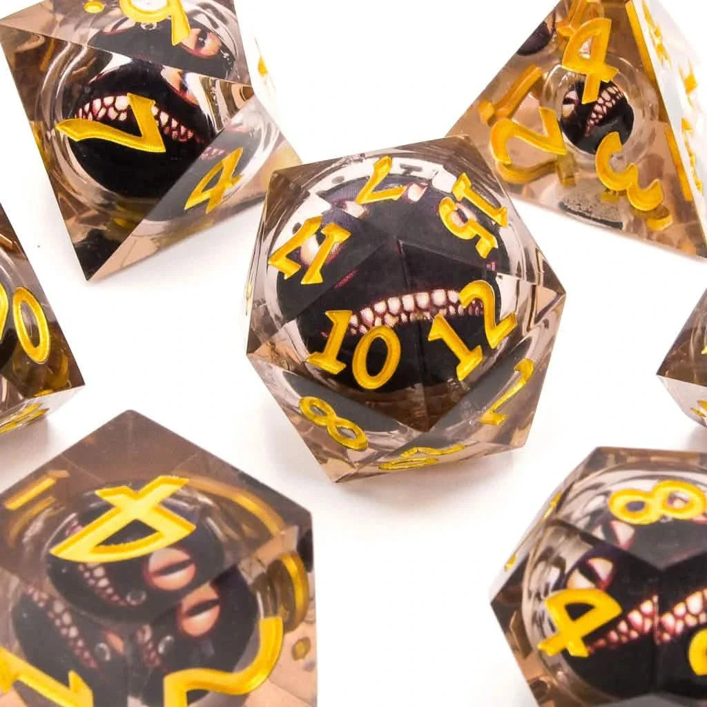 Dark Mischief | Liquid Core Dice | Resin | 7 Piece Set