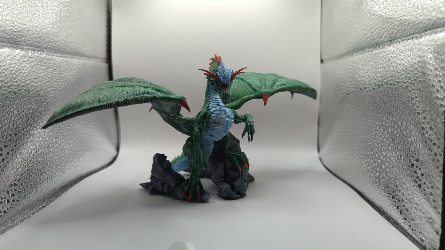 Gargantuan Ice Glacier Dragon - Resin Model / Perfect for DnD/Tabletop