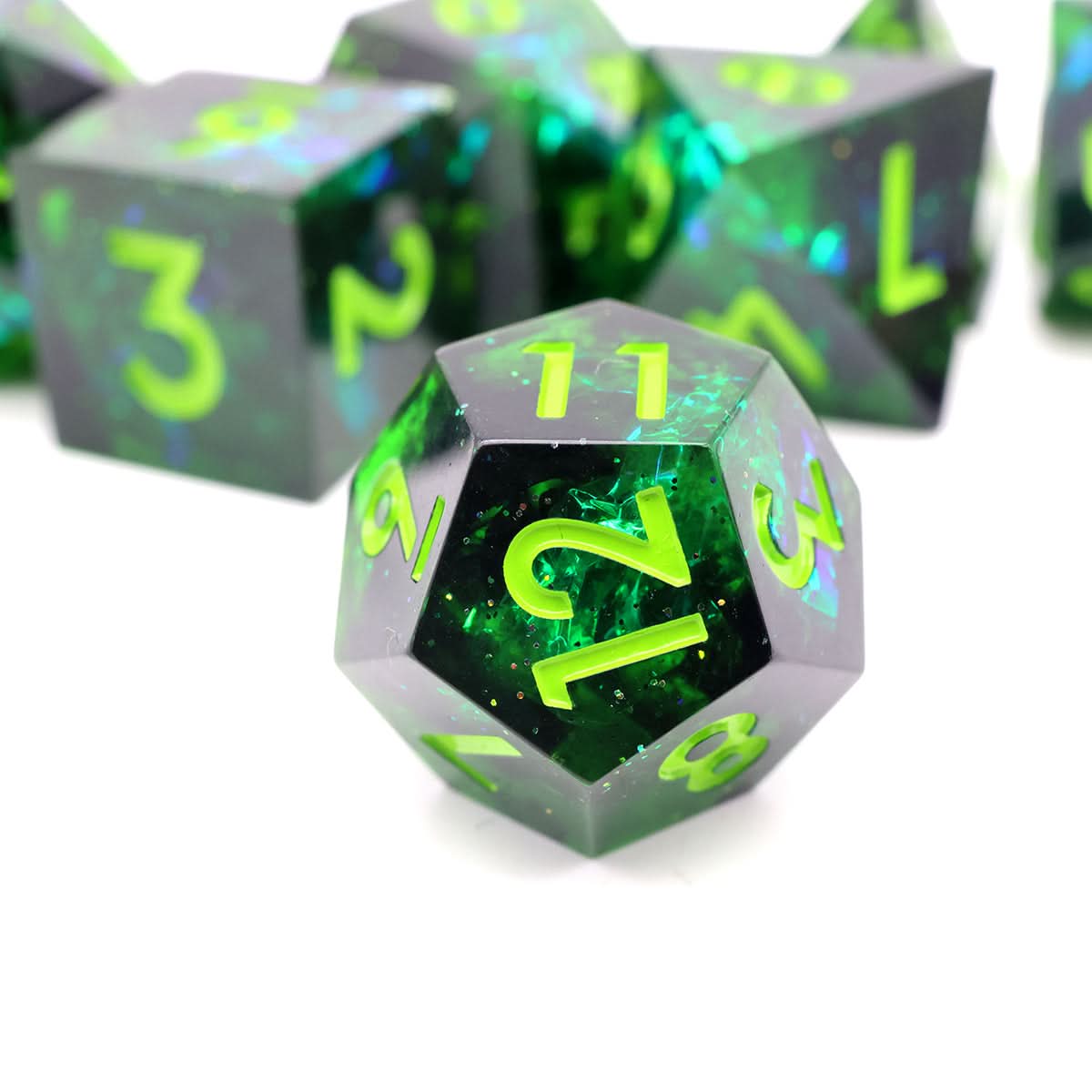 Necrotic Glimmer | Sharp Edge Dice | 7 Piece Set