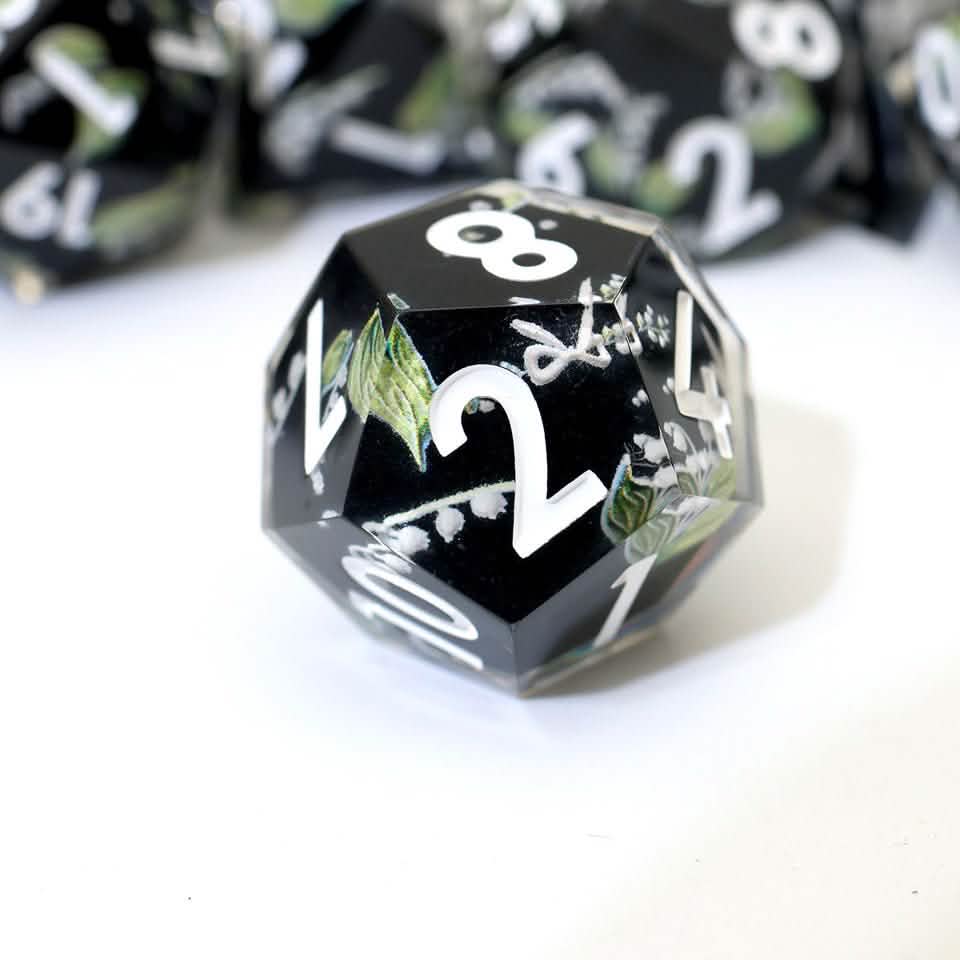 Midnight Moondrop | Sharp Edge Dice | Resin | 7 Piece Set