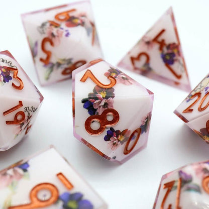 Natures Remedy | Sharp Edge Dice | Resin | 7 Piece Set