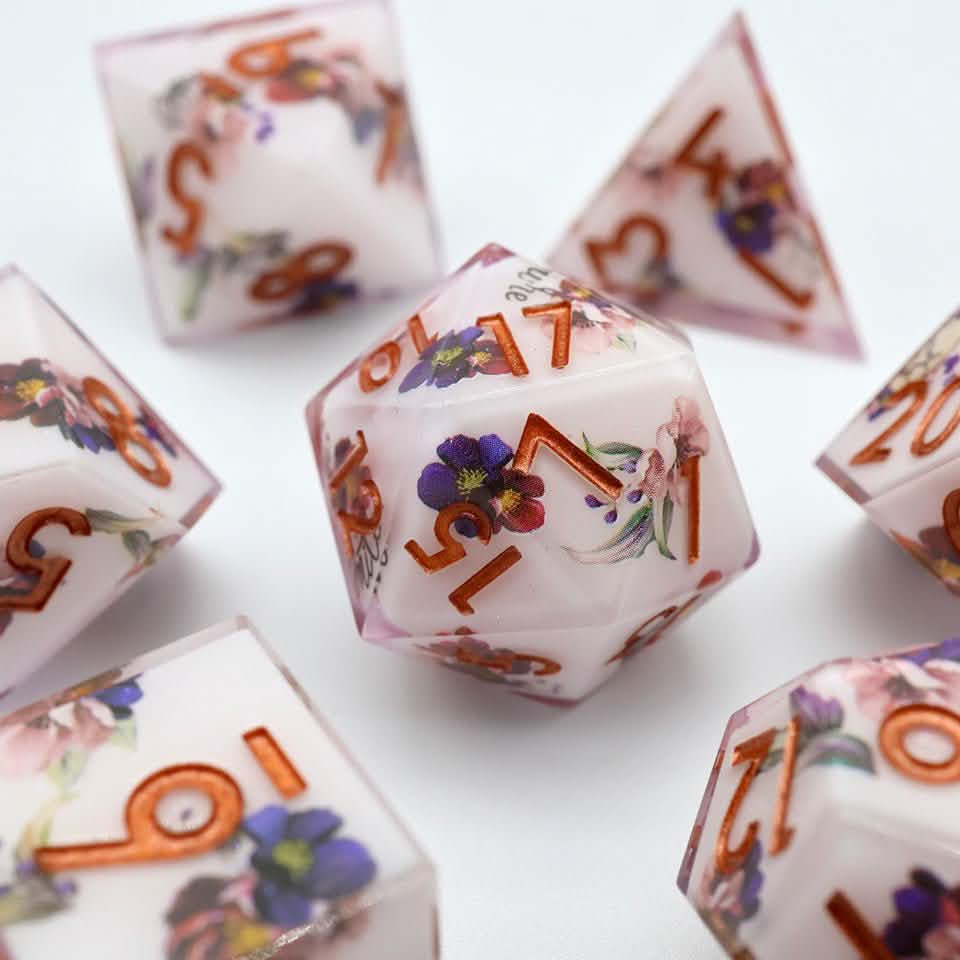 Natures Remedy | Sharp Edge Dice | Resin | 7 Piece Set